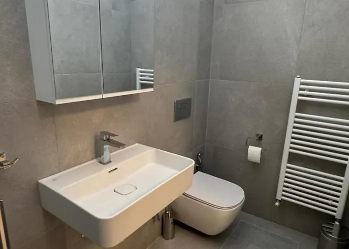 Daphne Di Palio * PalaiónTsiflíkion